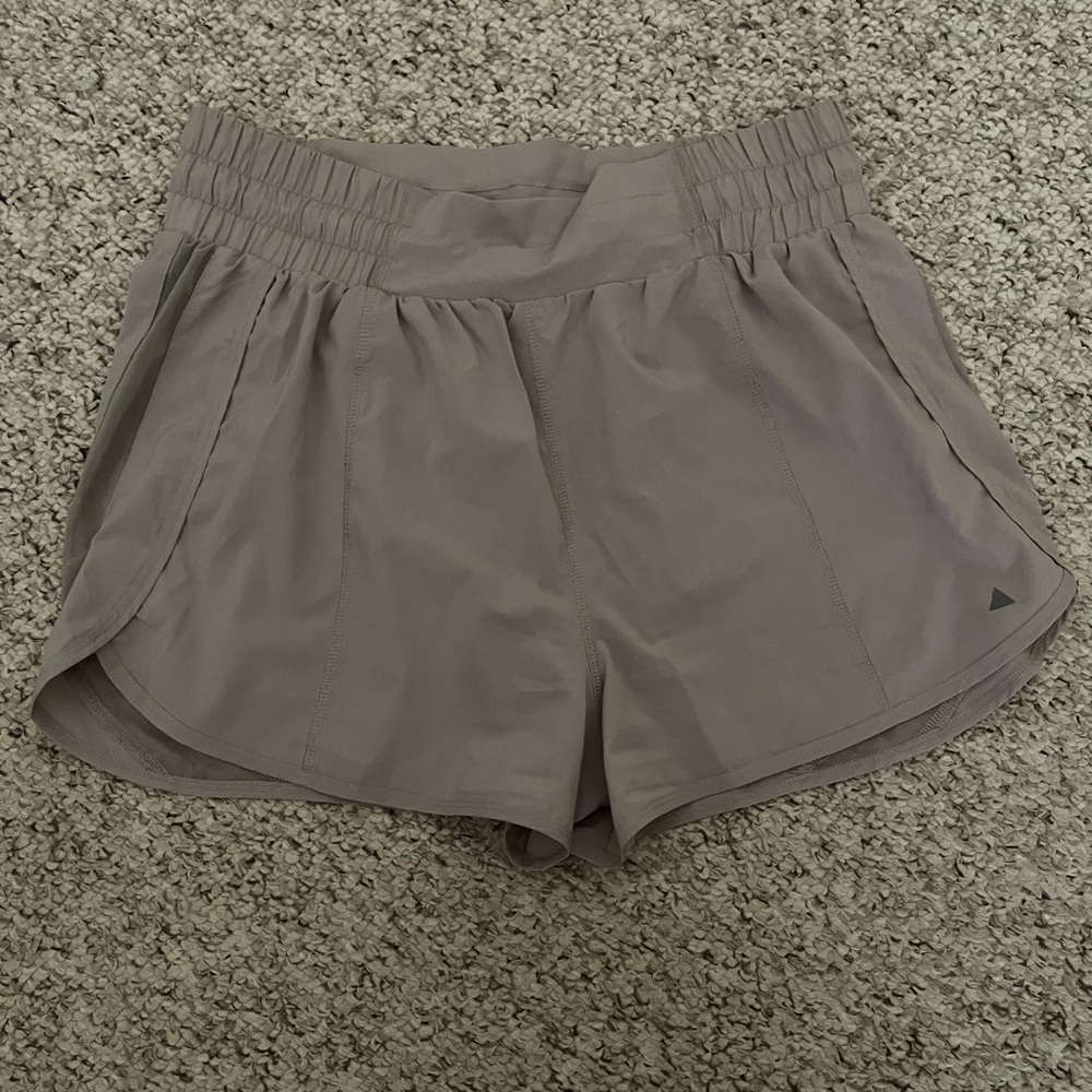Balance Athletica/Vitality Vista Short in Stone
